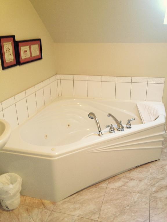Mackenzie House B&B By Elevate Rooms Port Hawkesbury Eksteriør billede
