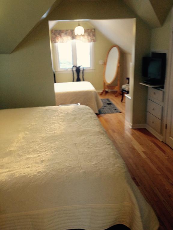 Mackenzie House B&B By Elevate Rooms Port Hawkesbury Eksteriør billede