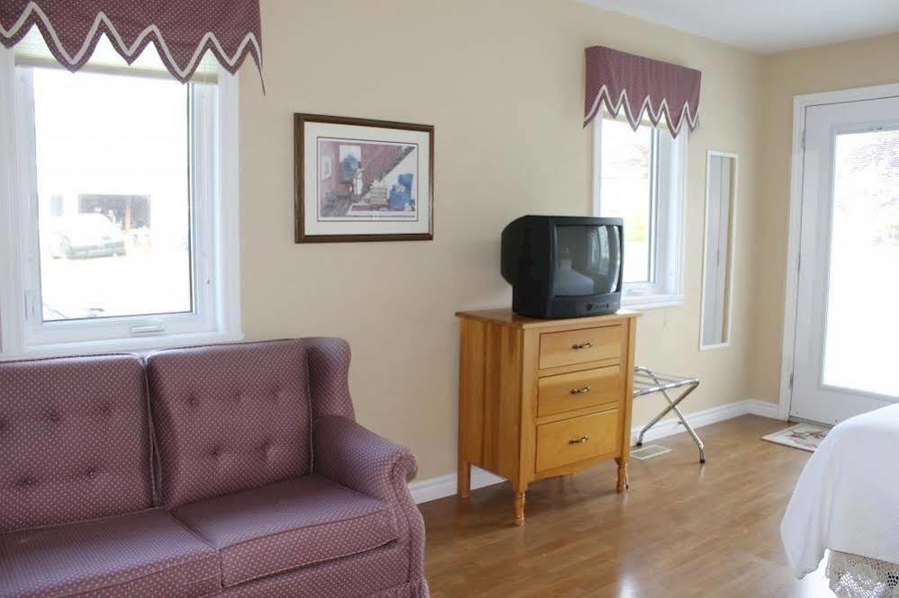Mackenzie House B&B By Elevate Rooms Port Hawkesbury Eksteriør billede