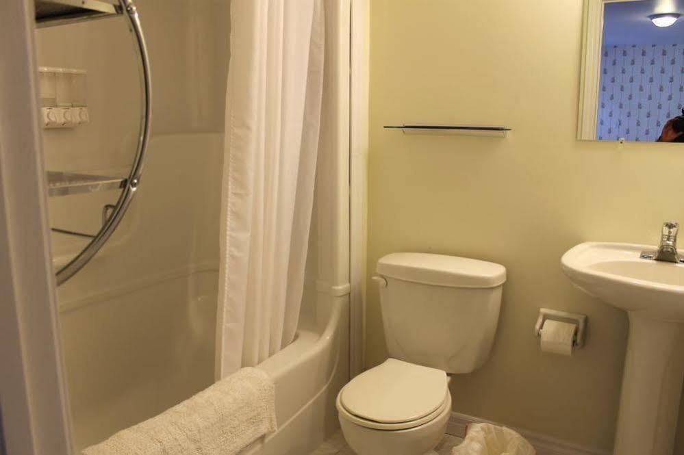 Mackenzie House B&B By Elevate Rooms Port Hawkesbury Eksteriør billede