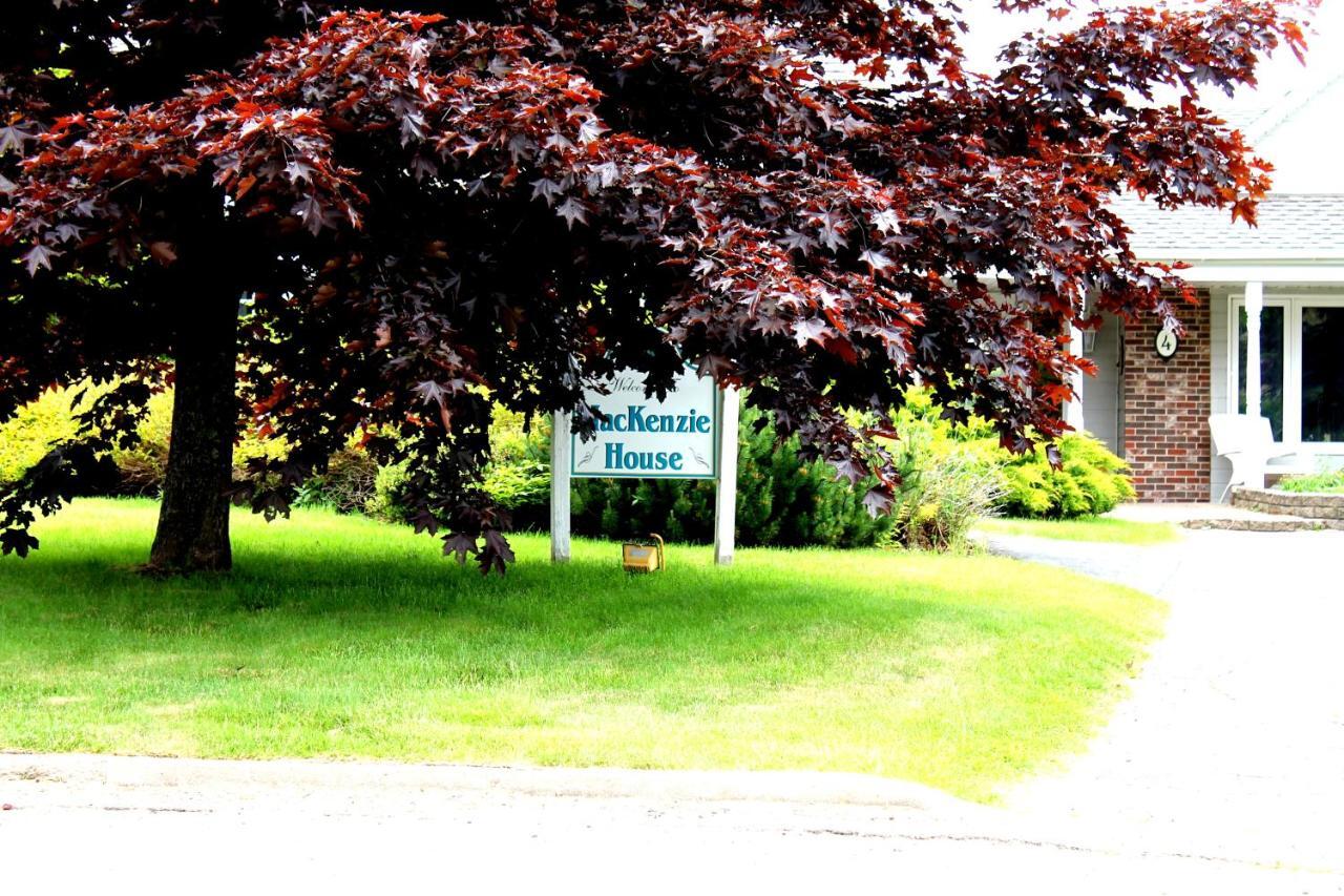 Mackenzie House B&B By Elevate Rooms Port Hawkesbury Eksteriør billede